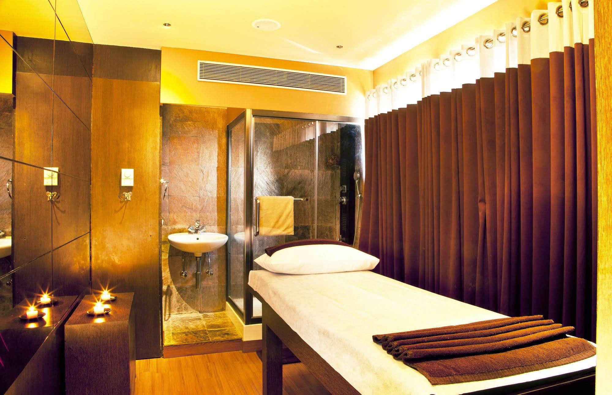 Octave Hotel & Spa - Sarjapur Road Bangalore Luaran gambar